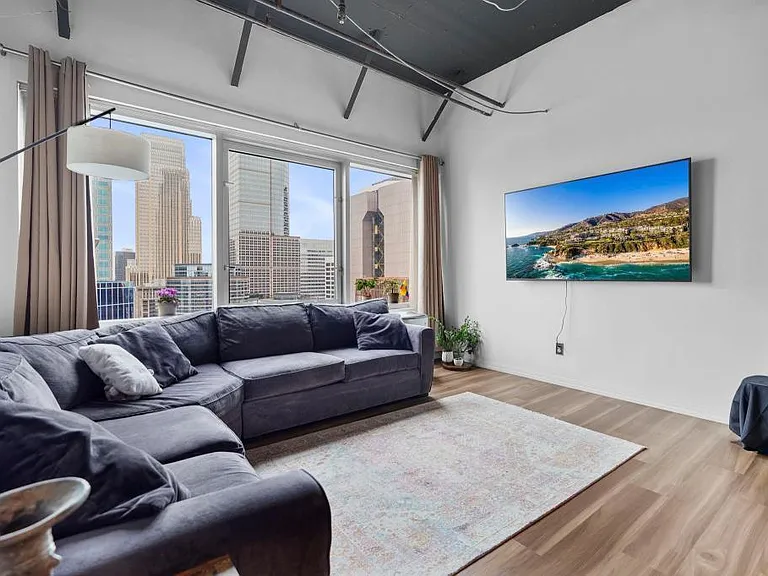 431 S 7th St #2605 — Photo 7