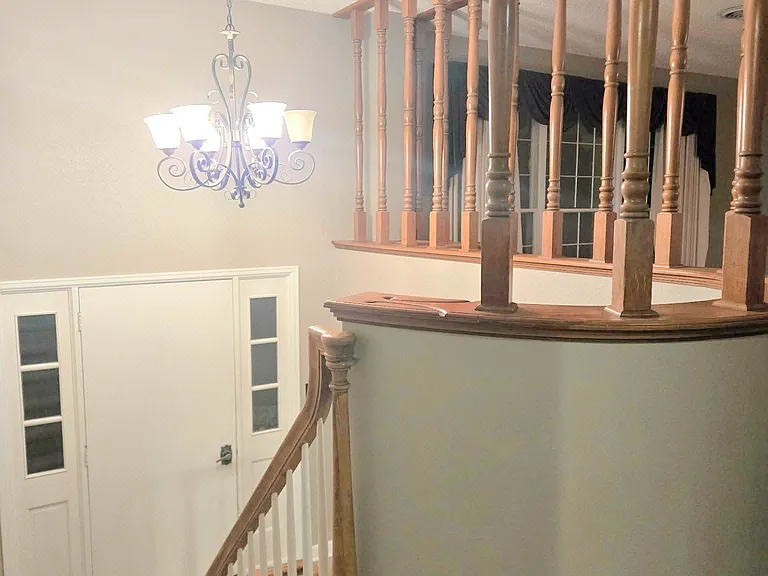 110 Bicentennial Ct — Photo 7
