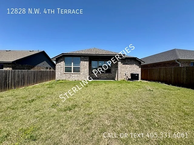 12828 NW 4th Ter — Photo 31