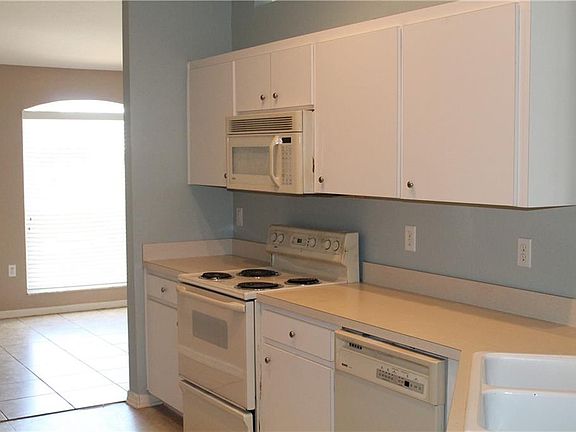 5th image of 6549 Oakpoint Dr