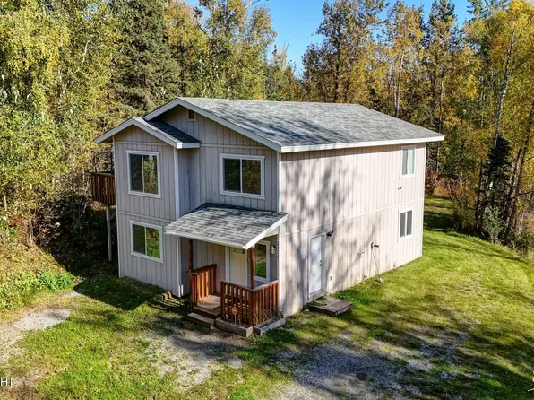 2475 N Ravens Flight Dr, Wasilla, AK 99654