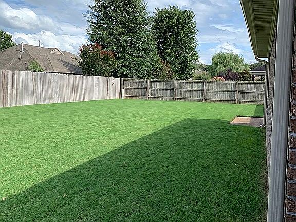 4th image of 85 Lewis Fairway Cir