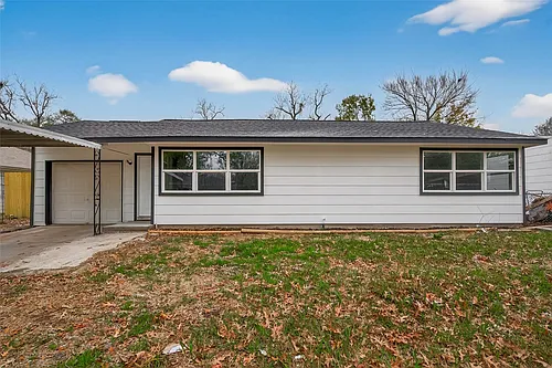 5833 Southlea St Photo 1