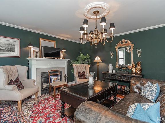 5th image of 14960 Country Ridge Dr