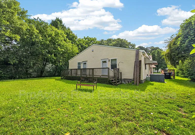 100 Hodges Manor Rd — Photo 14