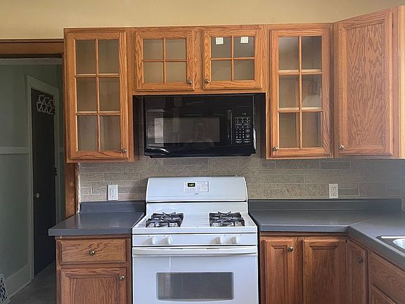 3rd image of 1427 31st St Unit A