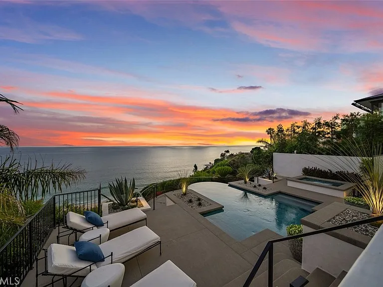 32101 Coast Hwy — Photo 16