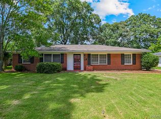 3607 Royal Crest Dr, Montgomery, AL 36109