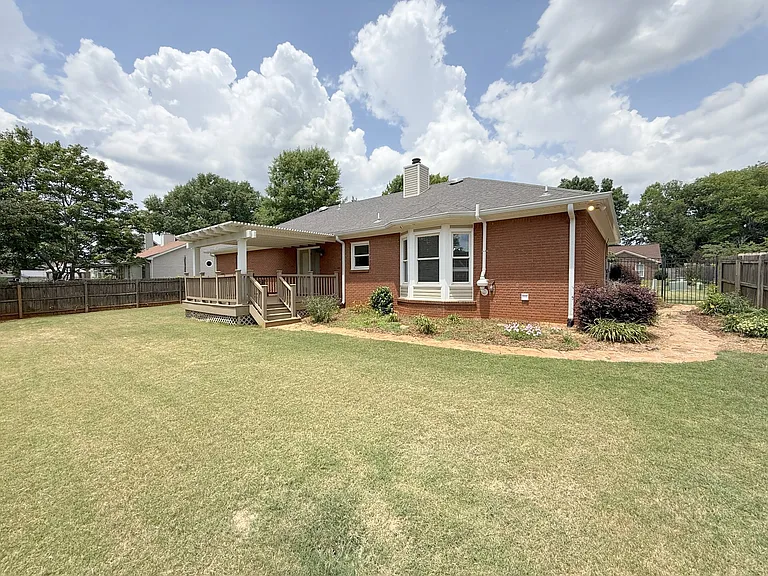 106 Teal Park Ln — Photo 30