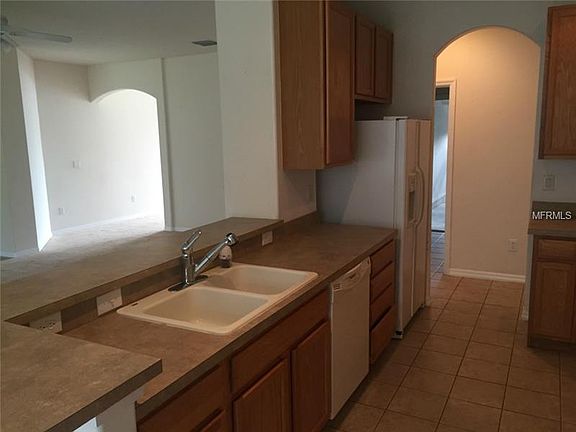 2nd image of 4823 Copper Hill Dr
