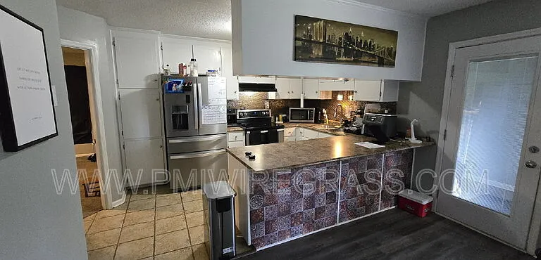 115 Blossom Dr — Photo 7