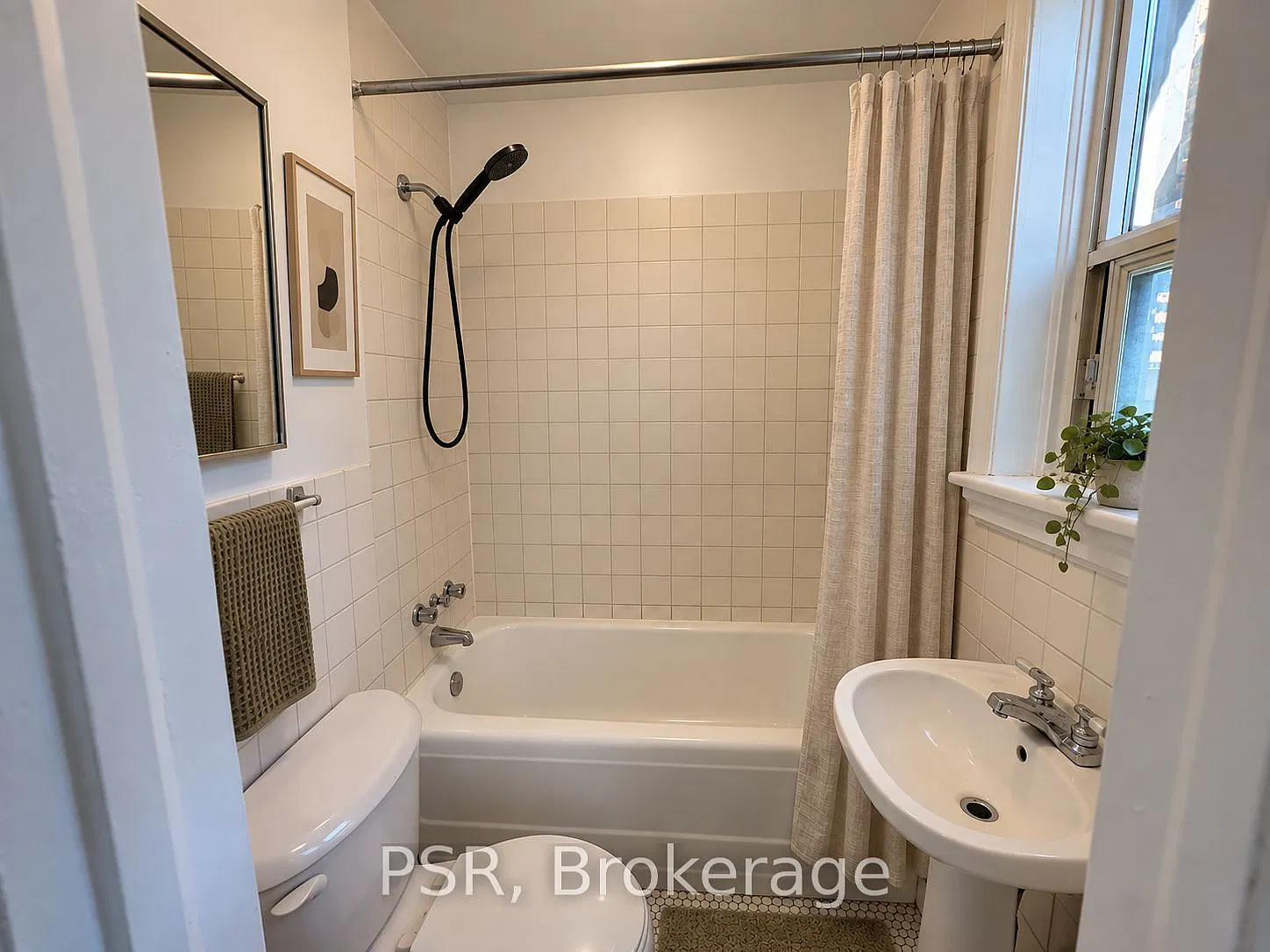 Studio, $1,395 — Photo 4