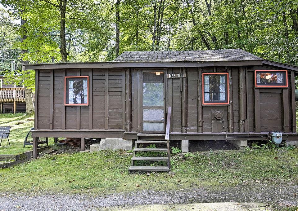 1st image of 11020 Allan Road #9