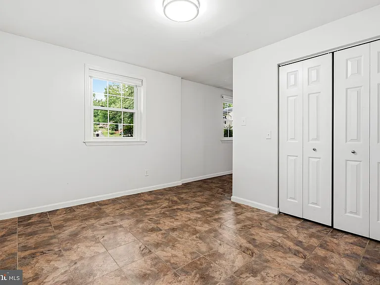 3900 Flagstone Ter — Photo 12