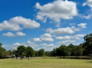 16048 Dunes Dr, Crosby, TX 77532