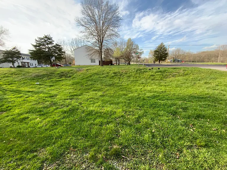 1630 W Amos Dr — Photo 21