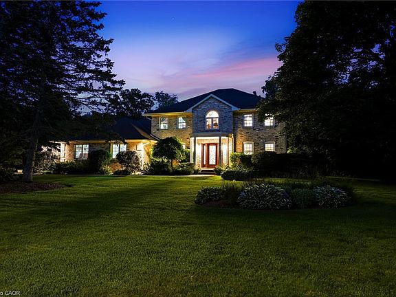 2nd image of 48 Woodend Dr