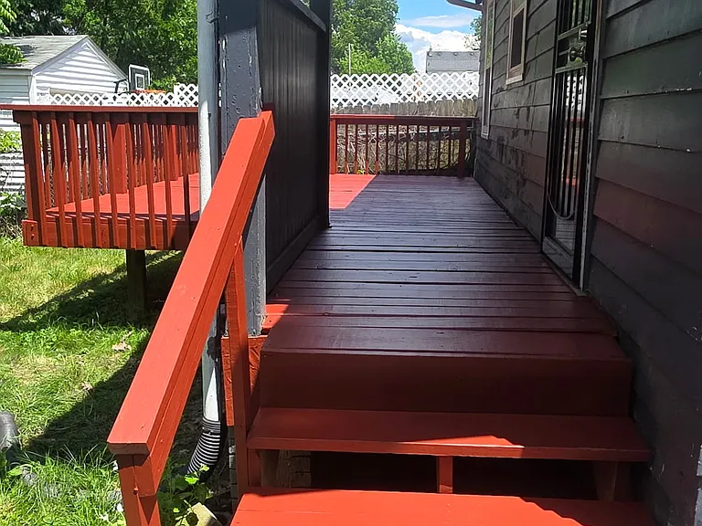 170 Hilton Ave — Photo 18