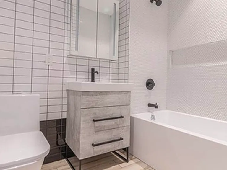 1634 Church Ave #703 — Photo 6