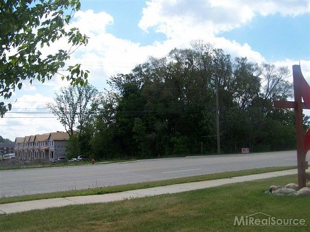 1st image of 50258 Van Dyke Ave