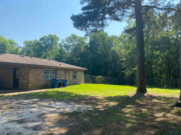 1404 Summit St, Marshall, TX 75670
