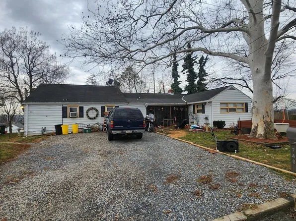 740 N Hawthorne St, York, PA 17404