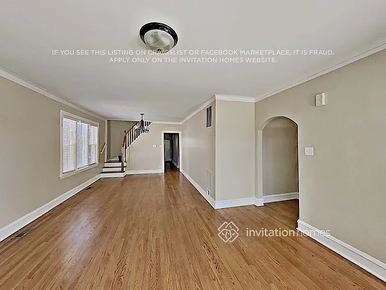 2137 N 75th Ct — Photo 6