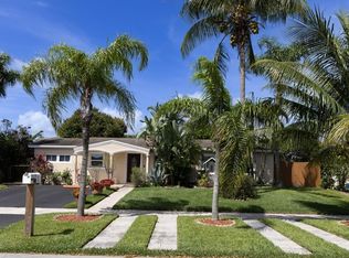 1121 SW 7th Ave, Deerfield Beach, FL 33441