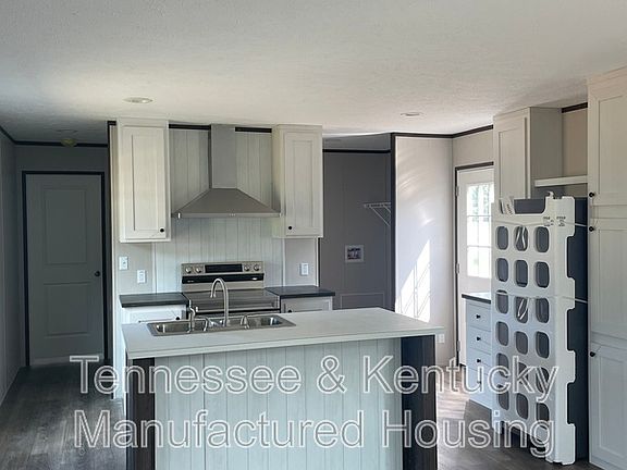 3rd image of 108 Cumberland Ln