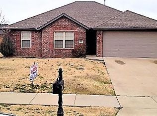 4026 W Spring House Dr, Fayetteville, AR 72704