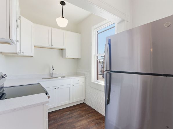 105 High St #3D