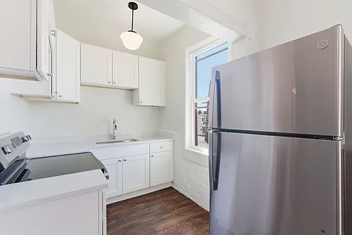 105 High St Photo 1