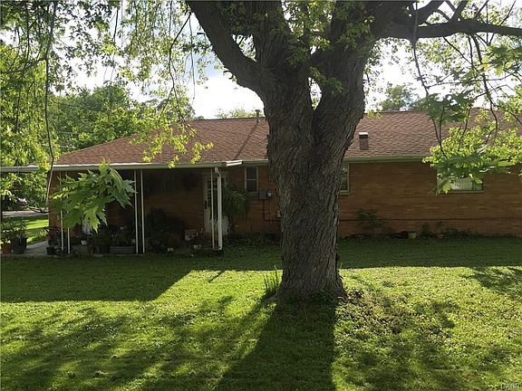 4th image of 344 Sycamore St
