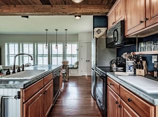 38 Bismark St, Portland, ME 04103