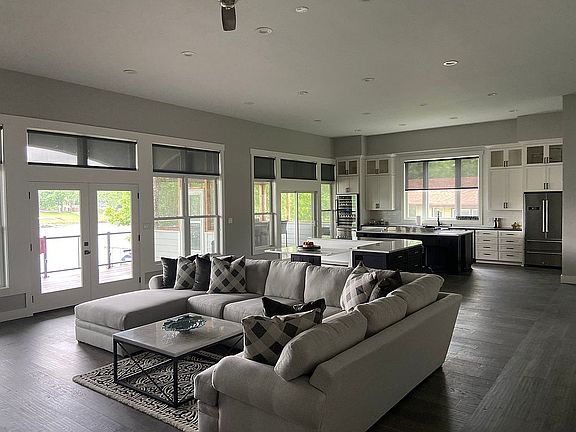 Main level LR - 12' ceiling