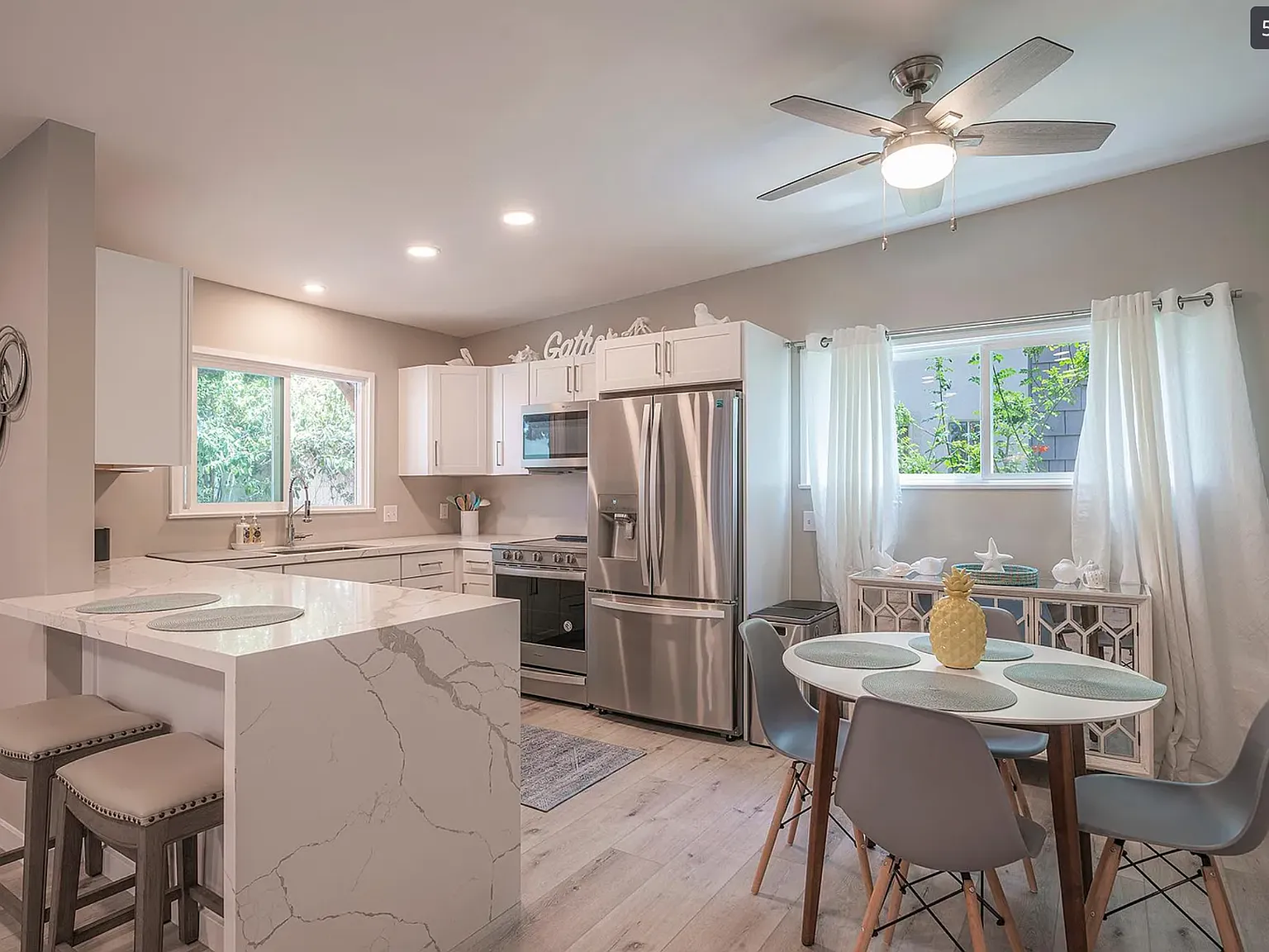 1838 Palm Dr — Photo 4