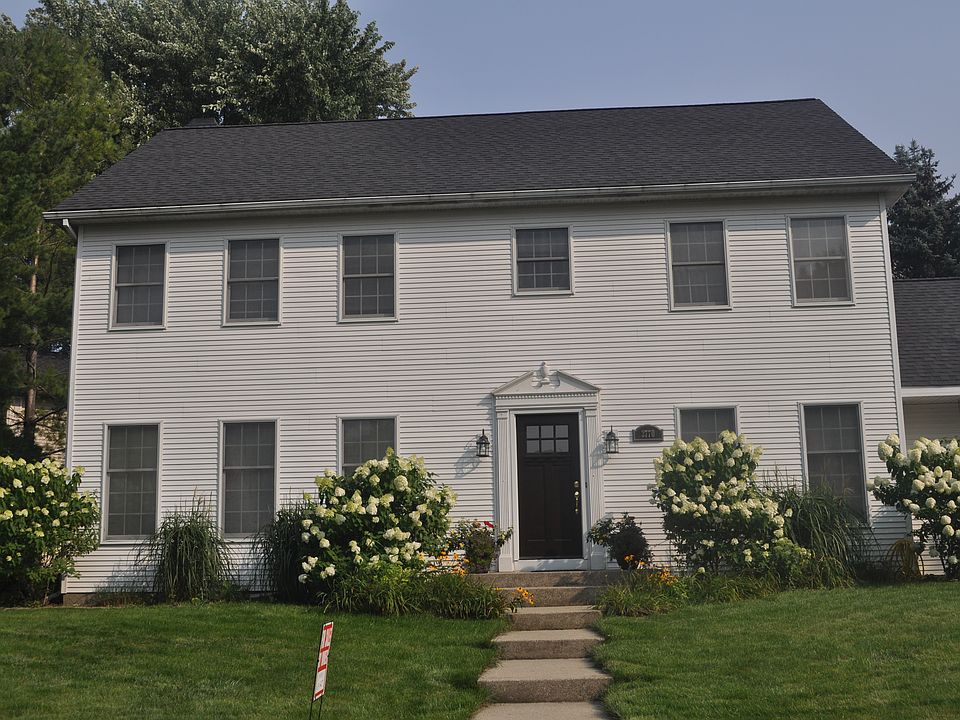 1st image of 2770 Alger St SE
