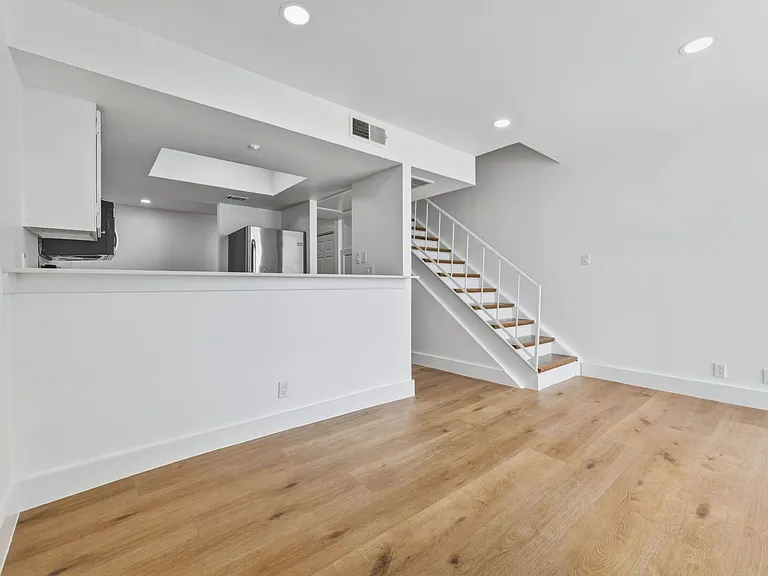 Littlefield Lofts — Photo 25