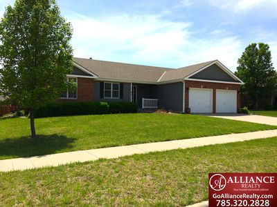 3005 Pecanwood Dr, Manhattan, KS, 66502