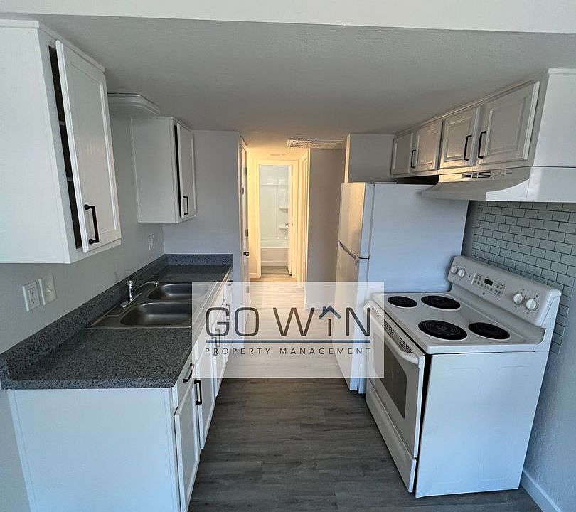 1st image of 22 E Ingram St #D