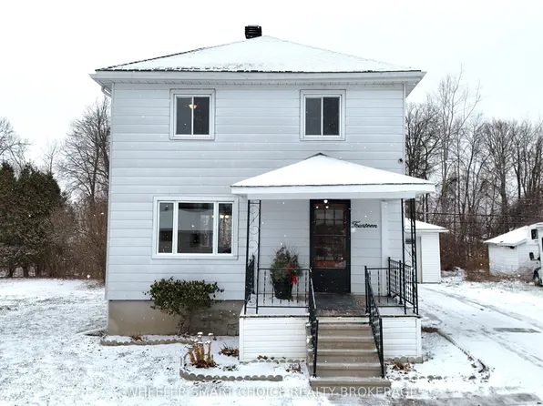 14 Saunders Ave N, South Stormont, ON K0C 1P0