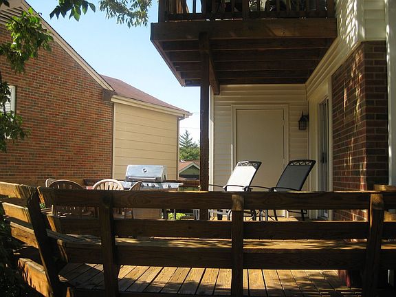 2nd image of 1515 Oriole Ln