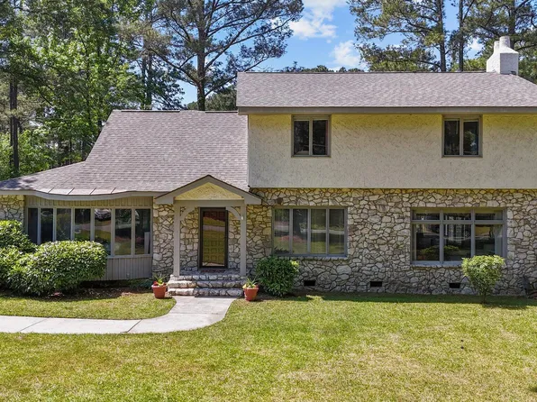 409 W Holding Street, Smithfield, NC 27577