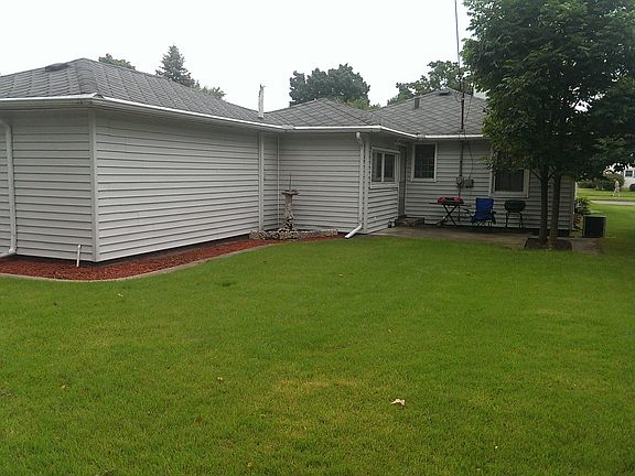 5th image of 233 S Tuxedo Dr