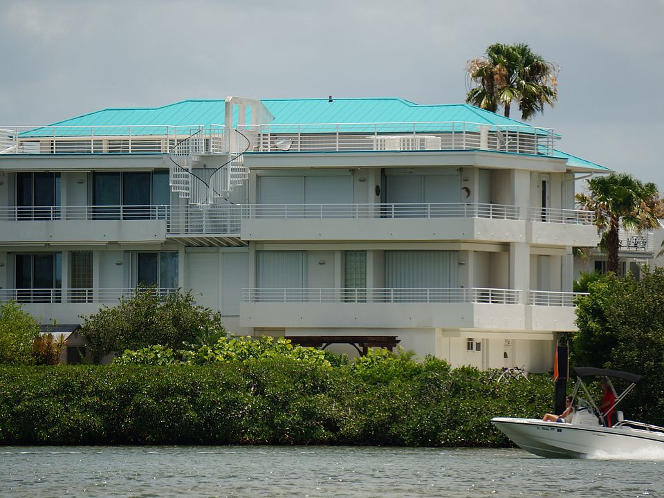 1st image of 8041 Bay Pointe Dr