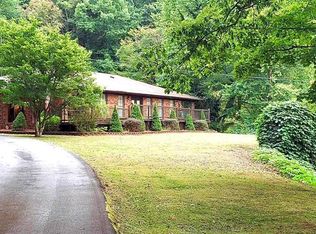 1191 Arthur Deskins Rd, Raven, VA 24639