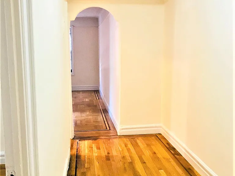 2162 Barnes Ave #624 — Photo 12