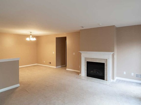 5th image of 5731 Hampshire Ln