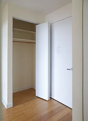 Rented by Kahen Properties | media 16