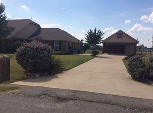 6925 Meadow Ridge Cir, Nevada, TX 75173